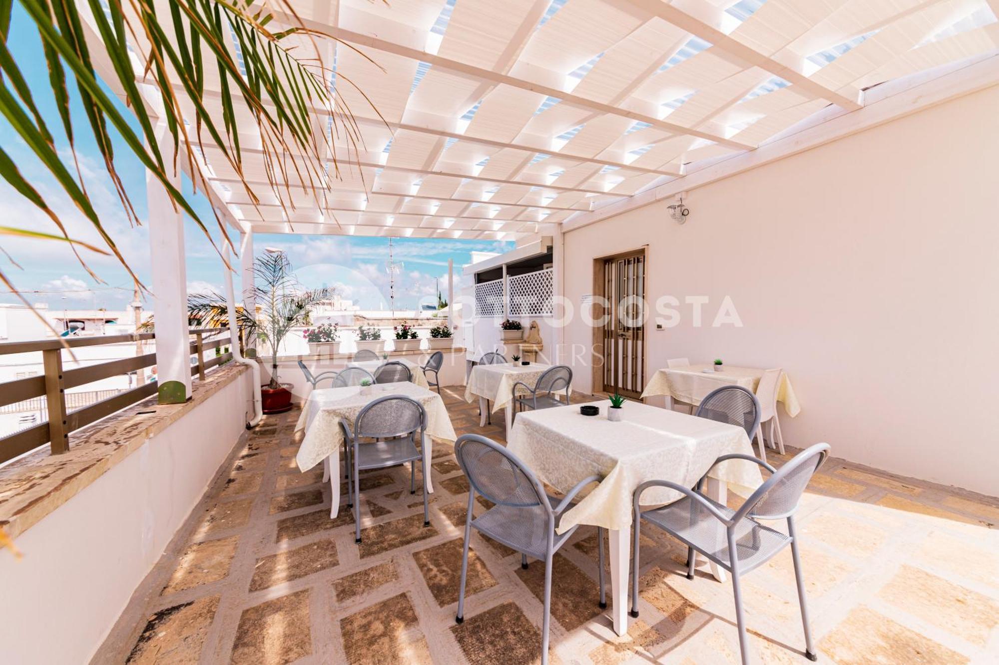 Hotel Lory'S House Porto Cesareo Exterior foto
